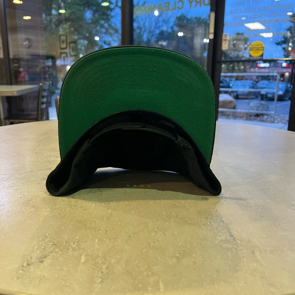 Mars Attacks Snapback - image 5